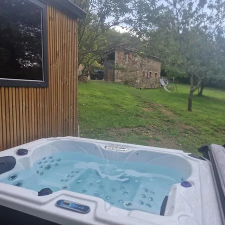 Hébergement de vacances Des Catalpas *